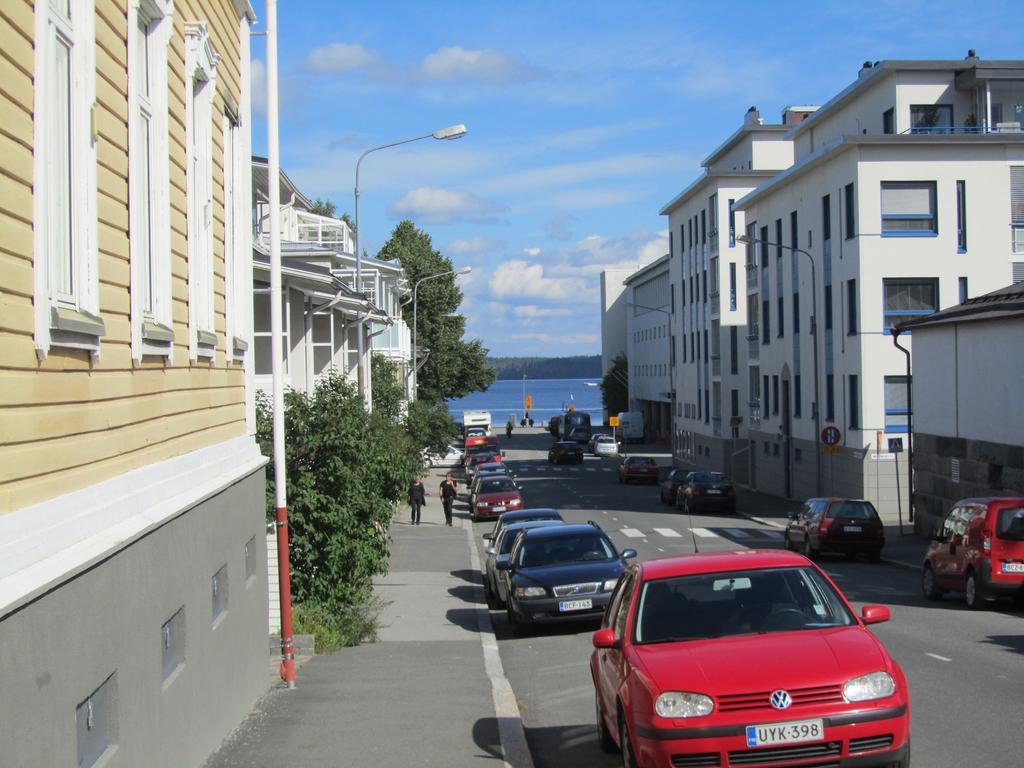 City Apartment Snellmaninkatu 22 A, Yksityinen Pistokkeellinen Paikoitus Sisaeltyy Hintaan Kuopio Room photo