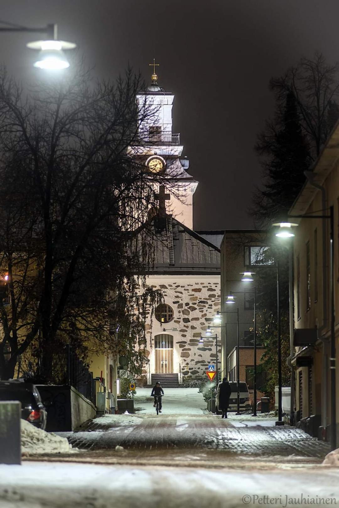 City Apartment Snellmaninkatu 22 A, Yksityinen Pistokkeellinen Paikoitus Sisaeltyy Hintaan Kuopio Exterior photo
