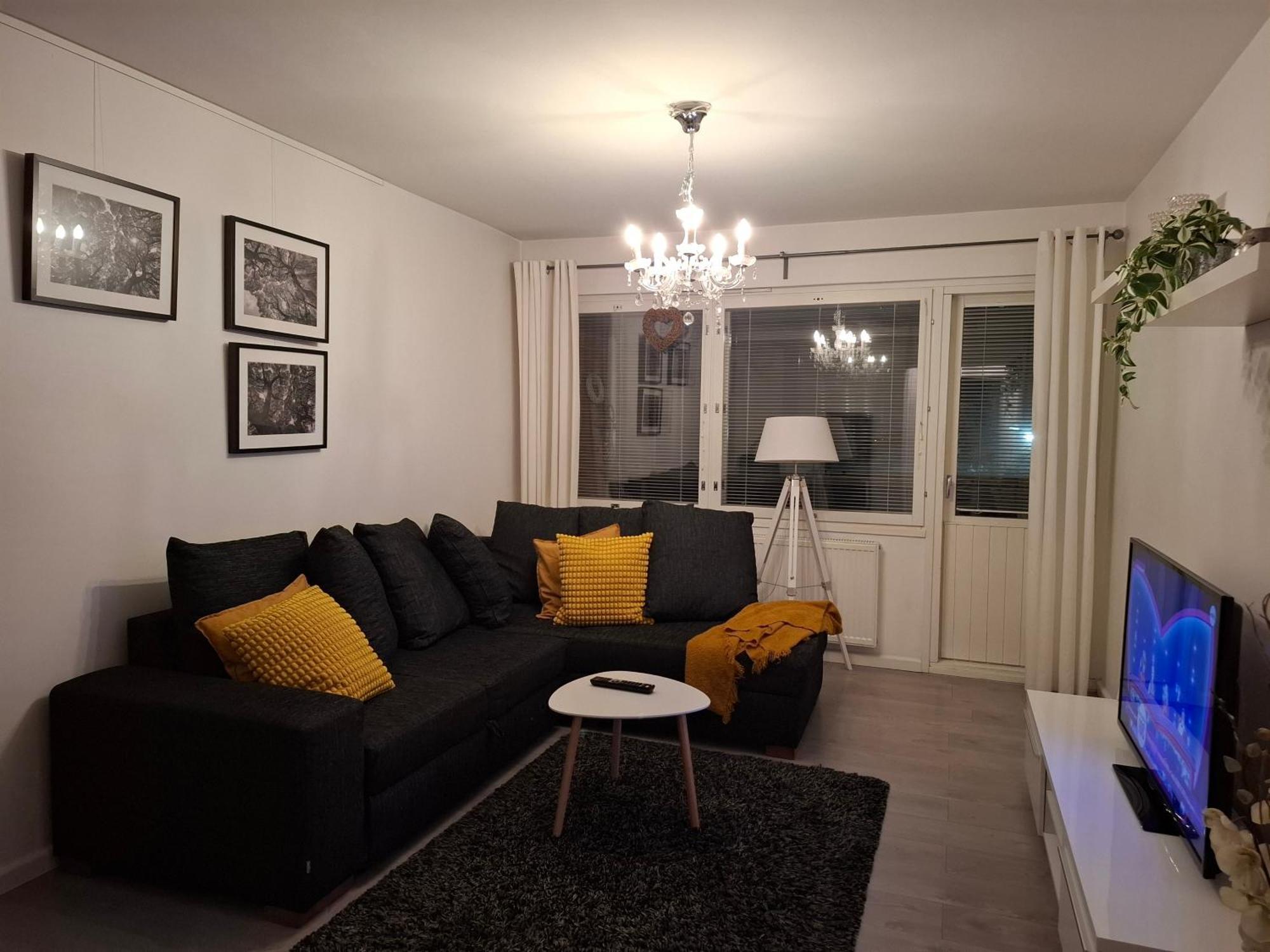 City Apartment Snellmaninkatu 22 A, Yksityinen Pistokkeellinen Paikoitus Sisaeltyy Hintaan Kuopio Exterior photo